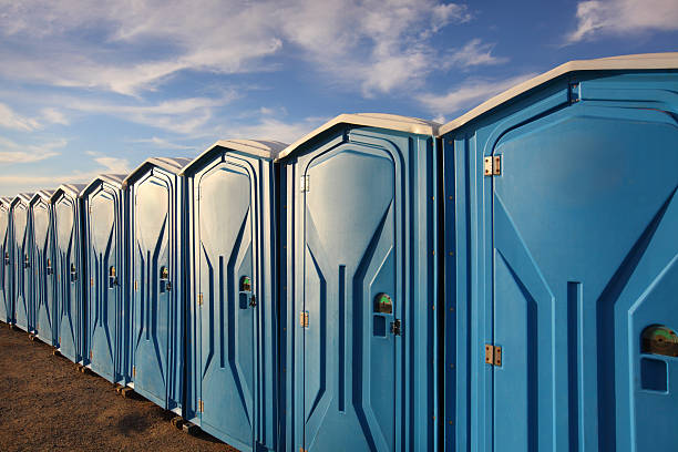 Types of Portable Toilets We Offer in Shorewood, IL